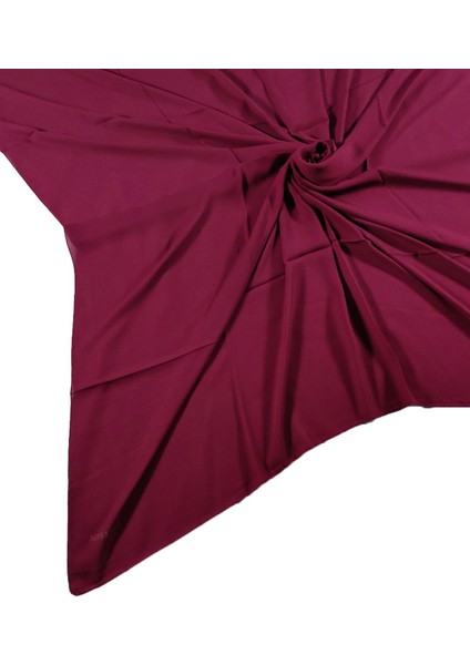 Mısırlı Eşarpları Queen Krep Düz Renk Eşarp 110X110 cm