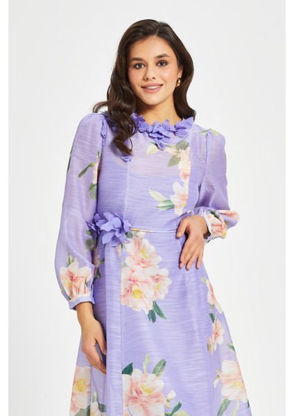 Kadın Çiçek Desenli Aplikeli Elbise – Uzun Kol, Kemerli indirimleri