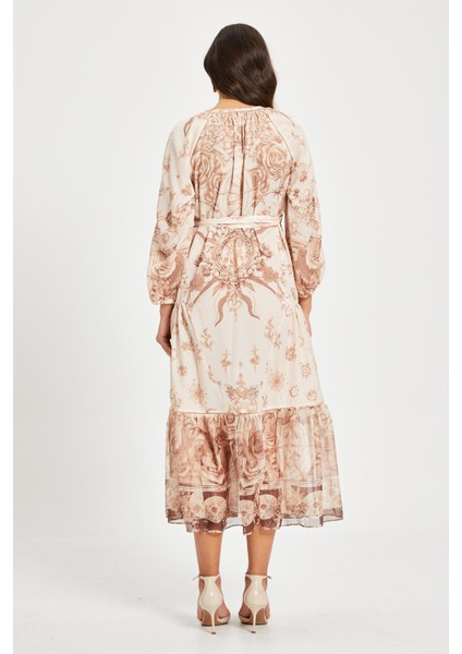 Kadın Kuşaklı Desenli Elbise – Büzgü Yaka, Volan Etek, Astarlı indirimleri