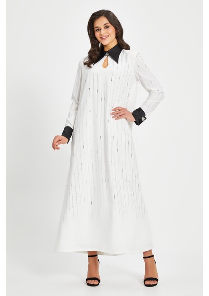 Kadın Taş Detaylı Uzun Elbise – Kontrast Yaka ve Manşetli, Düz Kesim