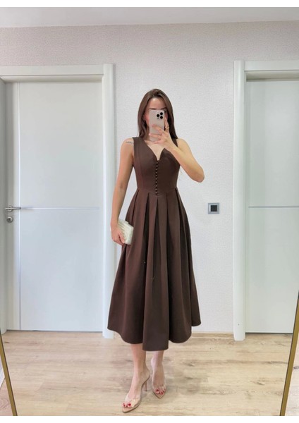 V Yaka Uzun Kolsuz Elbise- Kahverengi fırsatları