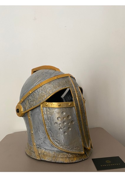 Giyilebilir Şövalye Miğferi Knight Helmet fiyatları