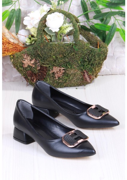 090-305 Toka Detaylı Alçak Topuk Kadın Ayakkabı modelleri