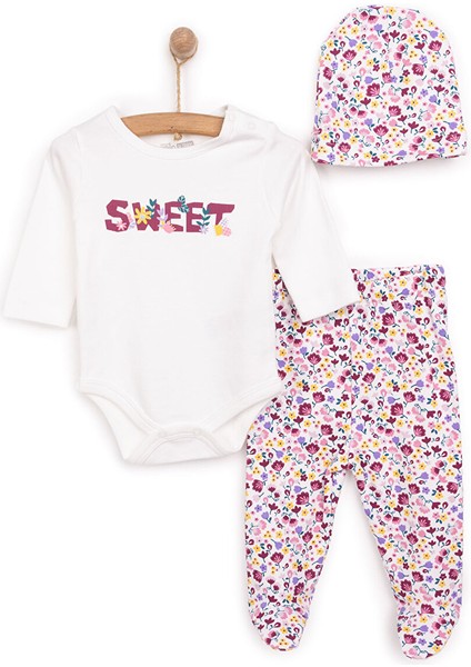 Kalp Baskılı Yenidoğan Kız Body-Patikli Alt-Şapka Kız Bebek