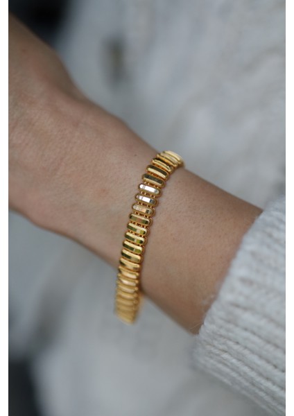 14 Ayar Altın Cimarlı Kalemli Tasarım Bileklik 2 fiyatları