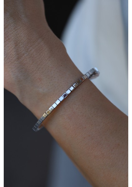 14 Ayar Altın Arpaş Beyaz Küp Sıralı Kelepçe fiyatları