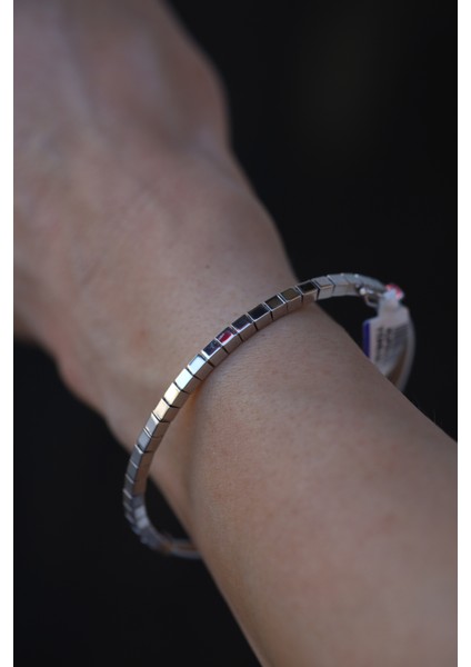 14 Ayar Altın Arpaş Beyaz Küp Sıralı Kelepçe modelleri