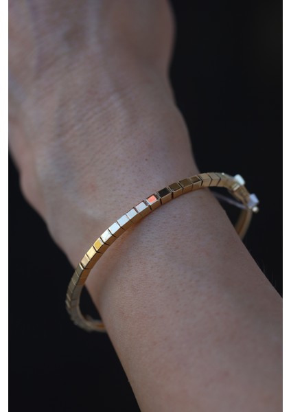 14 Ayar Altın Arpaş Sarı Küp Sıralı Kelepçe modelleri