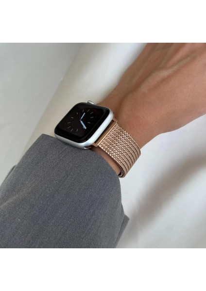 Buckle Milano Çelik Kordon, Apple Watch Series SE/10/9/8/7/6/5/4/3 42mm/41mm/40mm/38mm ile Uyumlu, Rose Gold fırsatları