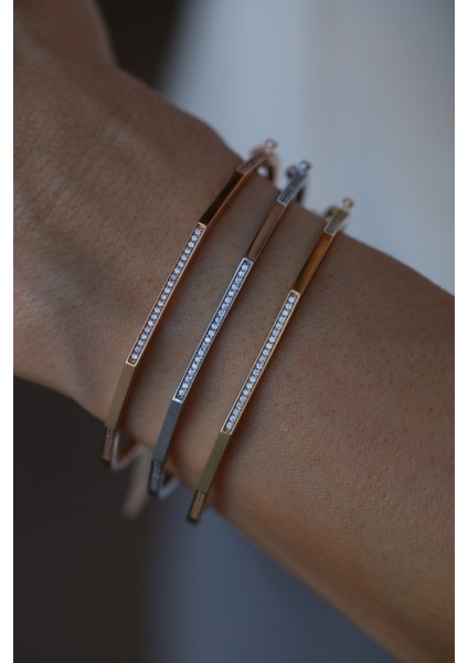 14 Ayar Altın Taş Detaylı Sarı, Rose ve Beyaz Üçlü Beşgen Kelepçe fırsatları