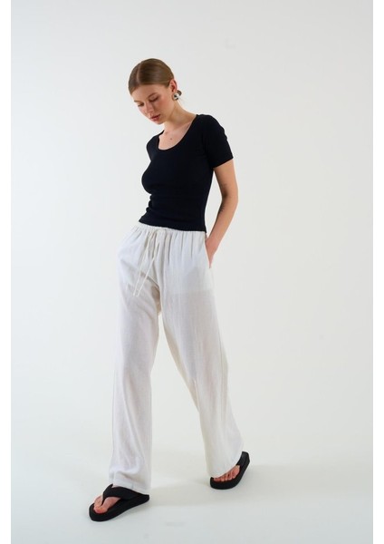 Kısa Kollu T-Shirt - Siyah fiyatları