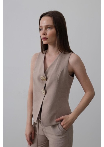 Düğme Detaylı Yelek - Krem fiyatları