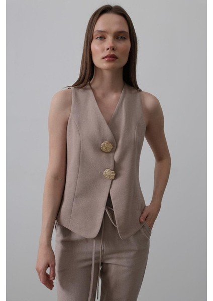 Düğme Detaylı Yelek - Krem fırsatları