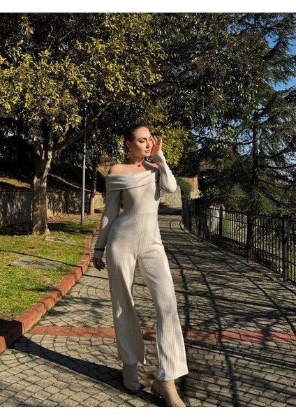 Kadın Uzun Kollu Madonna Yaka Şardonlu Kaşkorse Tulum fırsatları