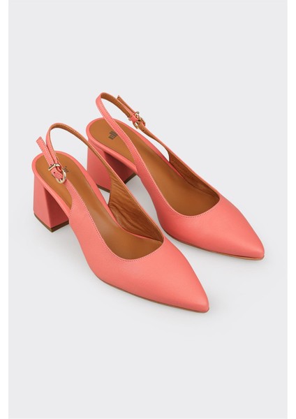Pembe Deri Kadın Topuklu Ayakkabı fiyatları