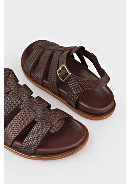 Kahve Deri Kadın Düz Sandalet indirimleri