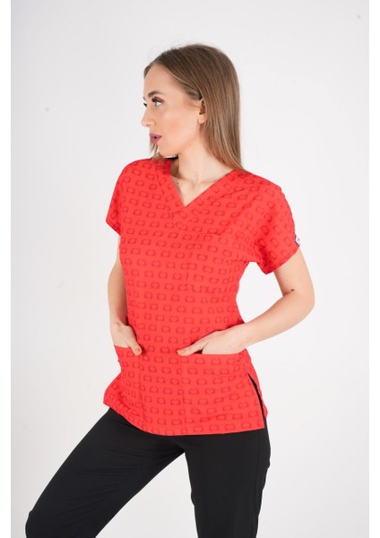 Kırmızı Kalpler Desenli Doktor Hemşire Hastane Scrubs Üst Üniforması indirimleri