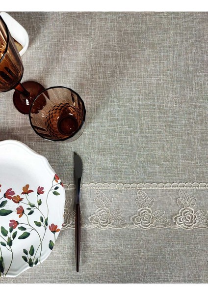 Ortadan Gipürlü Açık Kahve Polyester(Lm)