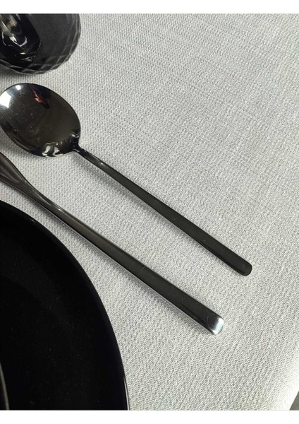 135*200 cm Ekru Parlak Polyester Masa Örtüsü