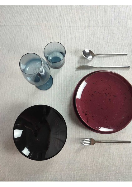 Parlak Ekru-Beyaz Polyester Masa Örtüsü(Lm)