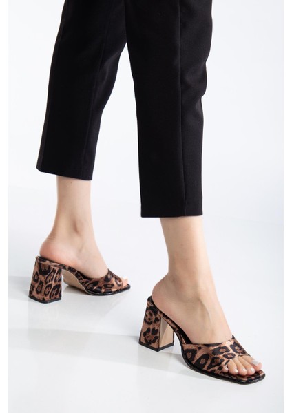 Büyük Beden Kadın Topuklu Terlik Siyah Rugan Ince Bantlı fiyatları