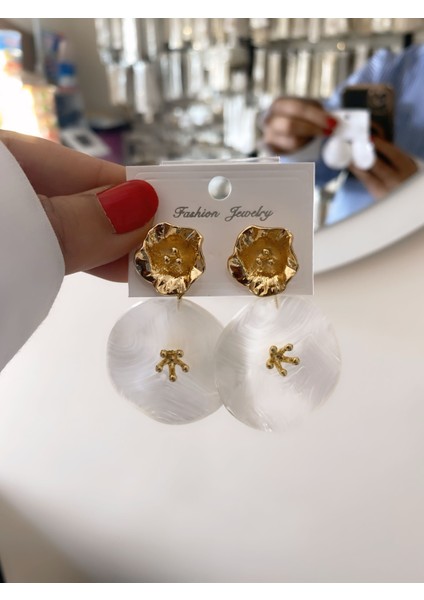 Çelik Sedef Taşlı Sallantılı Gold Renk Küpe modelleri