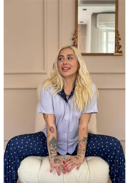 Lila Minifloral Exclusive Önden Düğmeli Kadın Pijama Takımı modelleri