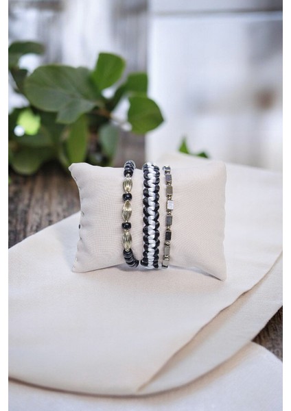 Siyah Gümüş Metal Siyah Beyaz Ip Örgülü Üçlü Set Bileklik