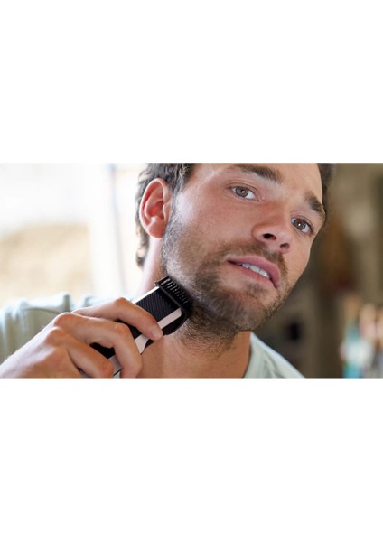 Beard Trimmer Series 3000 BT320813