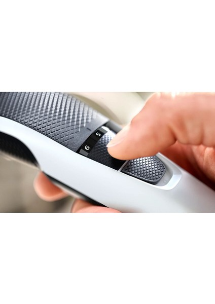 Beard Trimmer Series 3000 BT320813
