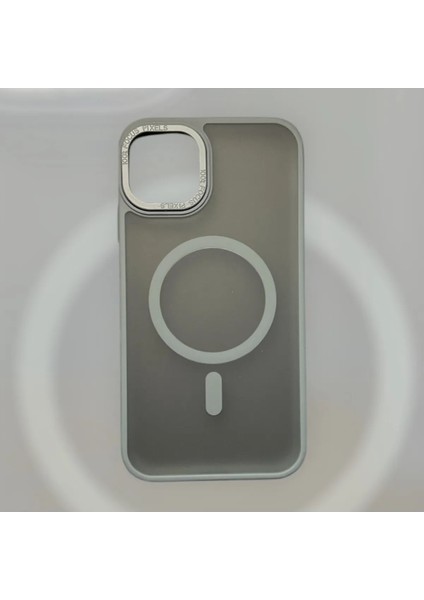 I Phone 11 Magsafe Özellikli Yanları Silikon Tuş Takımı Yumuşak