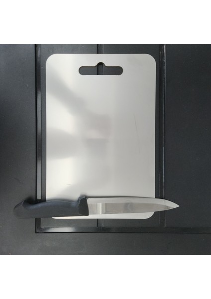 Antibakteriyel 24X34 cm Paslanmaz Çelik Kesme Tahtası - Hijyenik, Dayanıklı ve Güvenli Kullanım