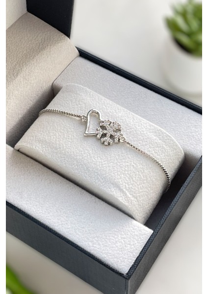 Gümüş Renk Asansörlü Renk Atmaz Ayarlanabilir Kalpli Kar Tanesi Kadın Bileklik fiyatları