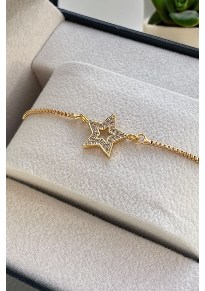 Gold Renk Asansörlü Renk Atmaz Ayarlanabilir Zirkon Taşlı Yıldız Detay Kadın Bileklik fiyatları