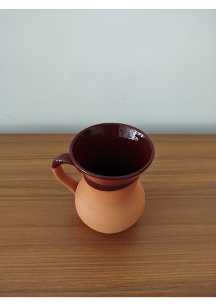 Toprak El Yapımı İçi Sırlı Soğuğu Koruyan Kulplu Ayran Bardağı 300 ml.