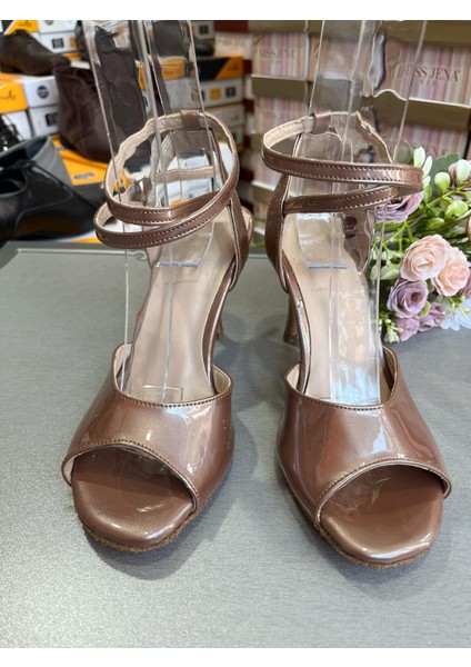 Bal Rengi Rugan Kelebek Model Tango, Dans ve Salon Abiye Ayakkabısı 8,5 cm Topuk Boy