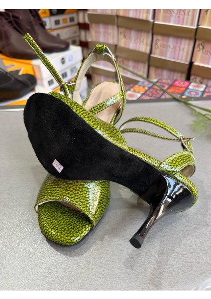 Yağ Yeşili Siyah Petek Desenli Kelebek Model Tango, Dans ve Salon Abiye Ayakkabısı 8,5 cm Topuk Boy