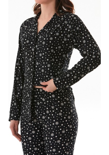 Kar Tanesi Desenli Gömlek Yaka Süet Pijama Takımı