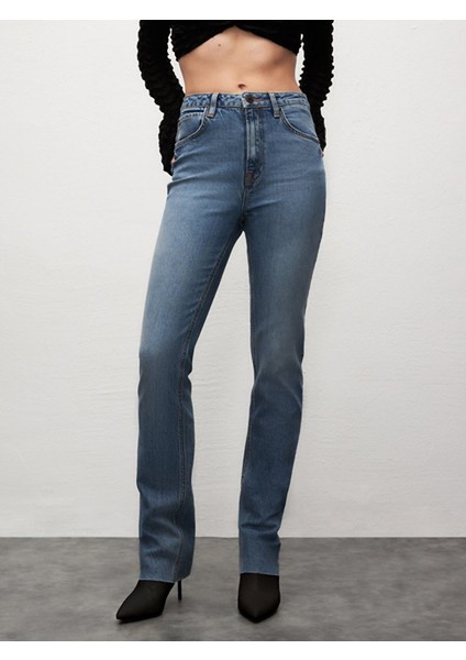 Kadın Betıana X Düz Paça Yüksek Bel Jean Pantolon fiyatları
