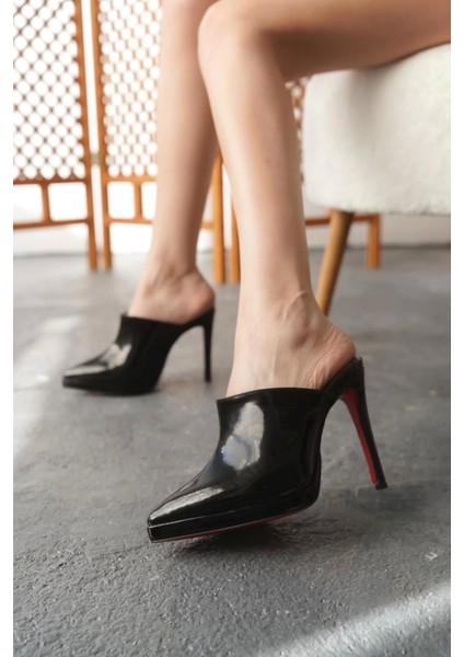 Kadın Elegant Ayakkabı Kısa Platform Ince Topuklu Terlik Özel Tasarım Abiye Ayakkabı fırsatları