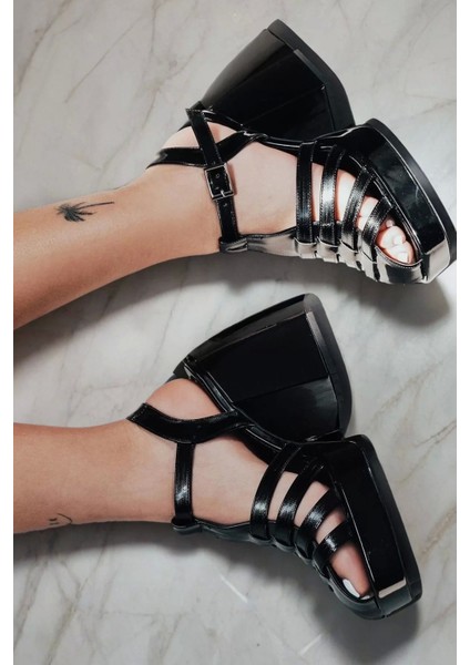 Kadın Elegant Ayakkabı Gladyatör Kalın Topuklu Ayakkabı Özel Tasarım Abiye Ayakkabı modelleri