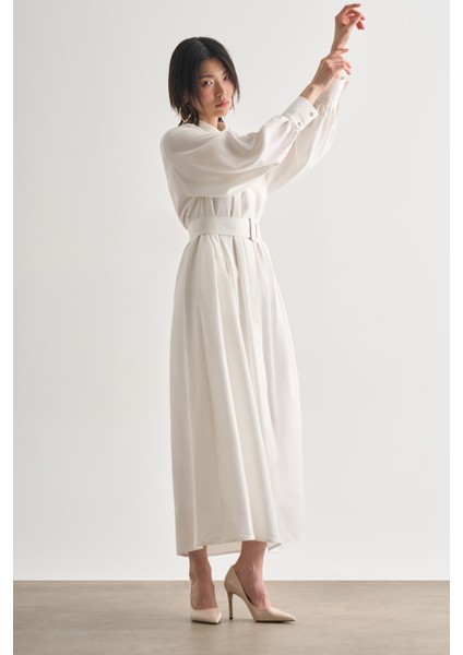 Tencel Dokulu Pile Detaylı Kemerli Maksi Ekru Elbise modelleri