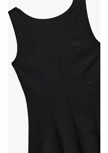 Bisiklet Yaka Dikiş Detaylı Kolsuz Volanlı Mini Kloş Elbise modelleri