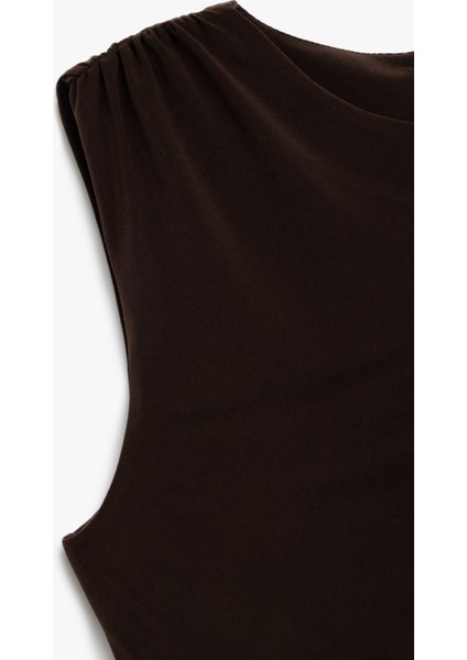 Drape Detaylı Bisiklet Yaka Kolsuz Mini Elbise