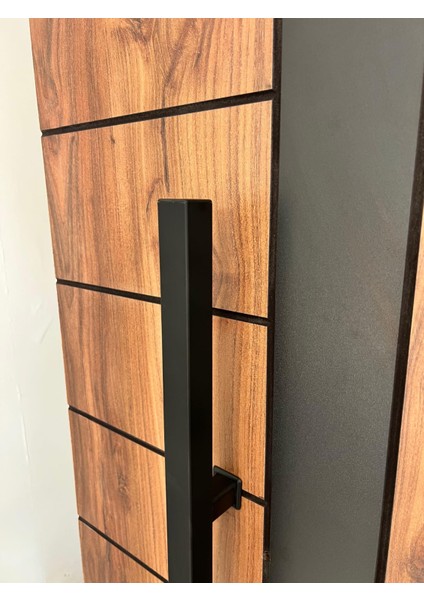 Çelik Kapı Çekme Kolu Tutma Kolu Kare Model Renk Siyah 110CM