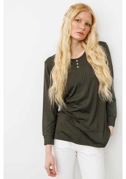 Kadın Sıfır Yaka Uzun Kollu Penye Bluz Haki fırsatları