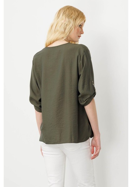 Kadın Sıfır Yaka Önü Nakışlı Bluz Haki modelleri