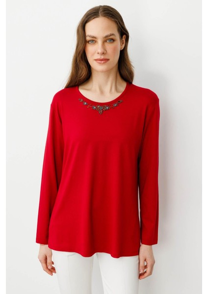 Kadın Sıfır Yaka Boncuk Işlemeli Penye Bluz Kırmızı