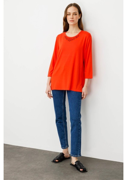Kadın Sıfır Yaka Nakışlı Penye Bluz Mercan indirimleri