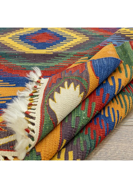 Judos Geometrik Tasarımlı Kilim 130 x 177 cm indirimleri